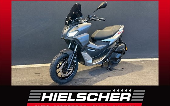 Gebrauchtmotorrad Aprilia SR GT ABS 125 - Bild 1