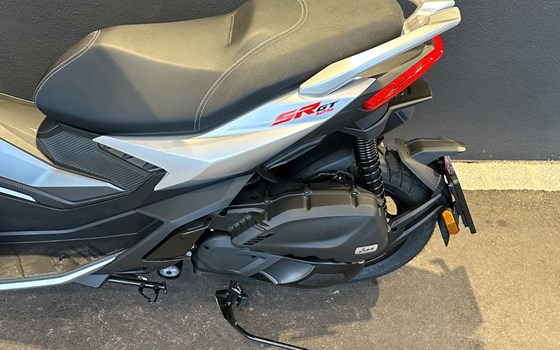 Gebrauchtmotorrad Aprilia SR GT ABS 125 - Bild 21