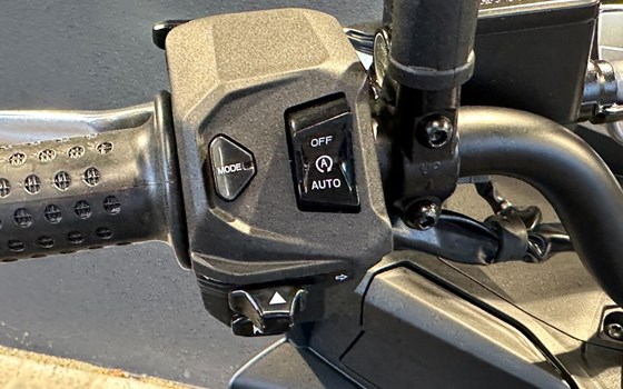 Gebrauchtmotorrad Aprilia SR GT ABS 125 - Bild 24