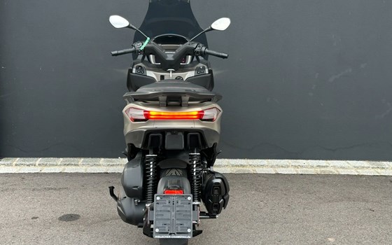 Neufahrzeug Piaggio MP3 530 HPE Exclusive - Bild 11