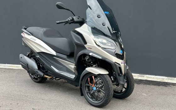 Neufahrzeug Piaggio MP3 530 HPE Exclusive - Bild 23