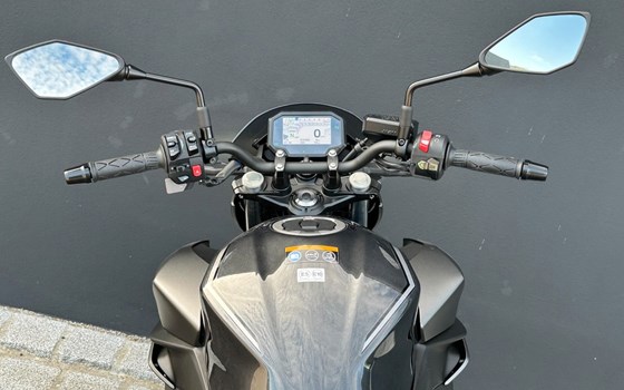 Gebrauchtmotorrad Kawasaki Z7 Hybrid - Bild 14