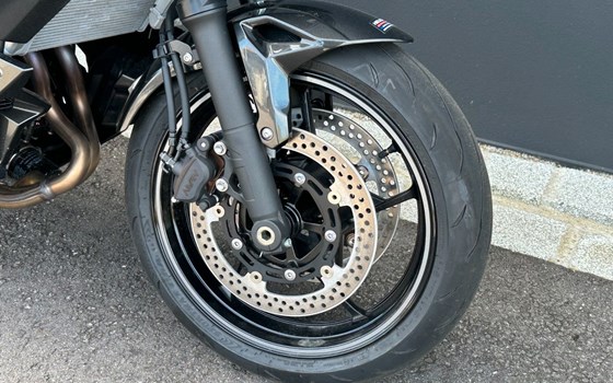 Gebrauchtmotorrad Kawasaki Z7 Hybrid - Bild 17