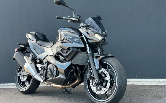 Gebrauchtmotorrad Kawasaki Z7 Hybrid - Bild 3
