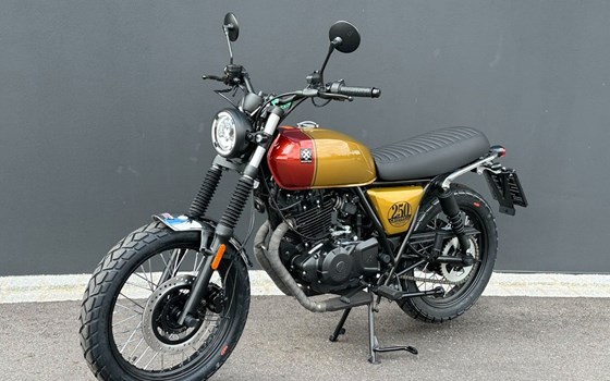 Gebrauchtmotorrad Brixton Cromwell 250 - Bild 2