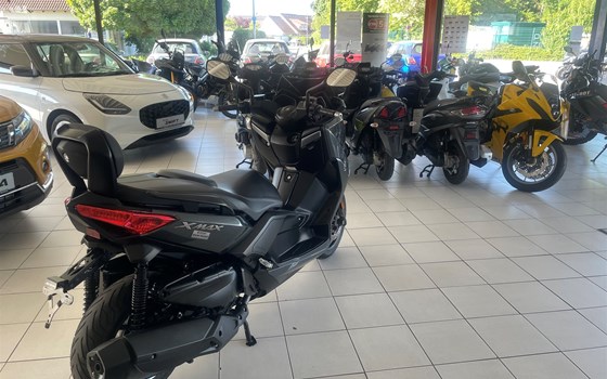 Gebrauchtmotorrad Yamaha XMAX 400 - Bild 16
