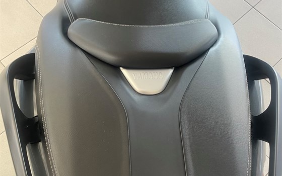 Gebrauchtmotorrad Yamaha XMAX 400 - Bild 24