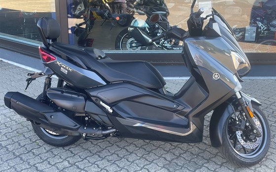 Gebrauchtmotorrad Yamaha XMAX 400 - Bild 3