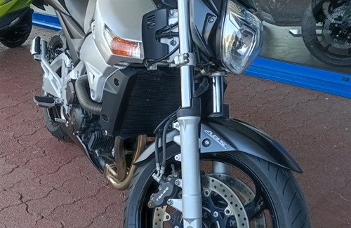 Gebrauchtmotorrad Suzuki GSR 600