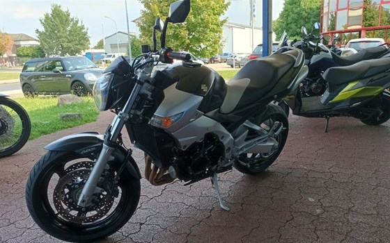 Gebrauchtmotorrad Suzuki GSR 600 - Bild 3
