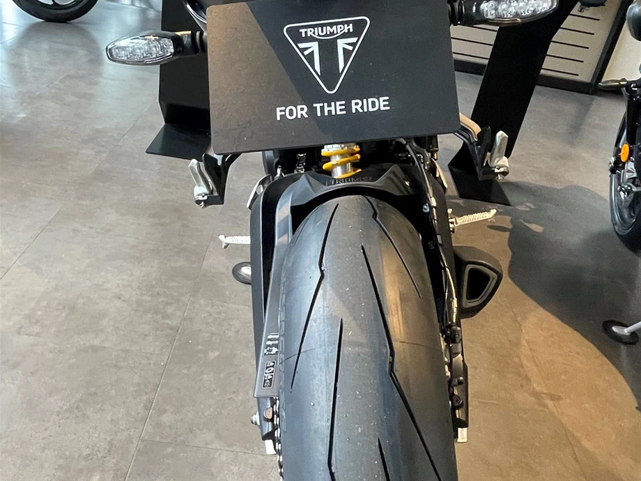 Offer Triumph Street Triple 765 RS Bild 3: Offer Triumph Street Triple 765 RS