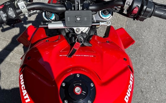 Gebrauchtmotorrad Ducati Streetfighter V4 S - Bild 8