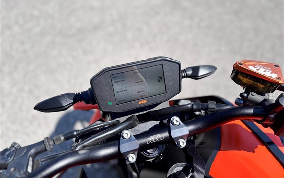 Gebrauchtmotorrad KTM 890 Duke - Bild 5 Gebrauchtmotorrad KTM 890 Duke - Bild 5