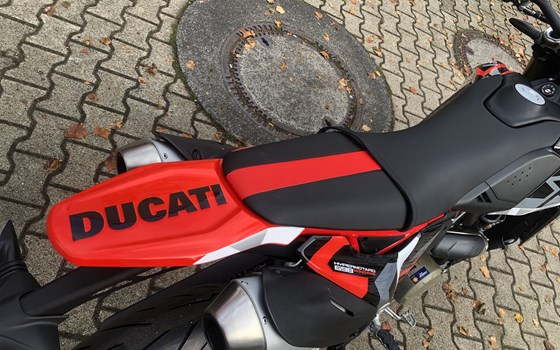 Gebrauchtmotorrad Ducati Hypermotard 698 Mono RVE - Bild 11