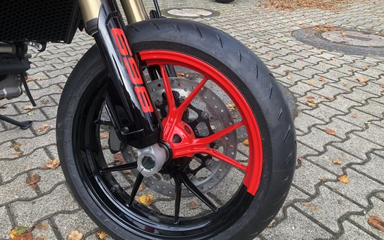 Gebrauchtmotorrad Ducati Hypermotard 698 Mono RVE - Bild 7