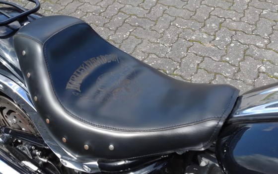 Gebrauchtmotorrad Harley-Davidson Softail Low Rider FXLR - Bild 10