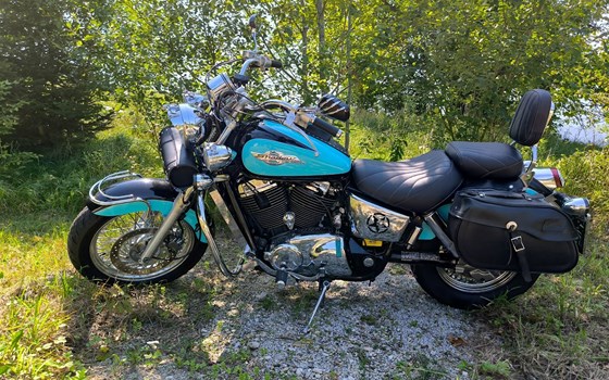 Gebrauchtmotorrad Honda VT1100ACE Shadow - Bild 1 Gebrauchtmotorrad Honda VT1100ACE Shadow - Bild 1