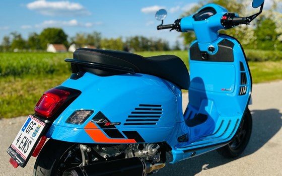 Gebrauchtmotorrad Vespa GTS 310 SuperSport - Bild 1 Gebrauchtmotorrad Vespa GTS 310 SuperSport - Bild 1