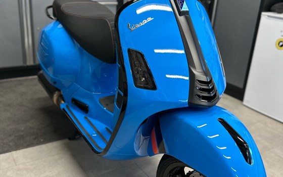 Gebrauchtmotorrad Vespa GTS 310 SuperSport - Bild 11 Gebrauchtmotorrad Vespa GTS 310 SuperSport - Bild 11