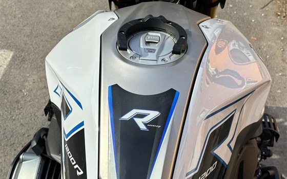 Gebrauchtmotorrad BMW R 1200 R - Bild 4 Gebrauchtmotorrad BMW R 1200 R - Bild 4