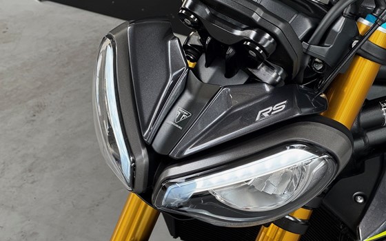 Gebrauchtmotorrad Triumph Speed Triple RS - Bild 13