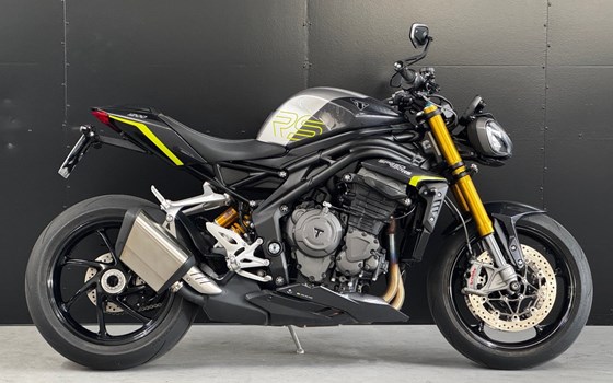 Gebrauchtmotorrad Triumph Speed Triple RS - Bild 2