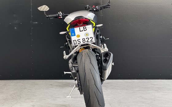 Gebrauchtmotorrad Triumph Speed Triple RS - Bild 4