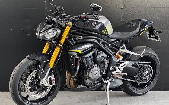 Gebrauchtmotorrad Triumph Speed Triple RS - Bild 7