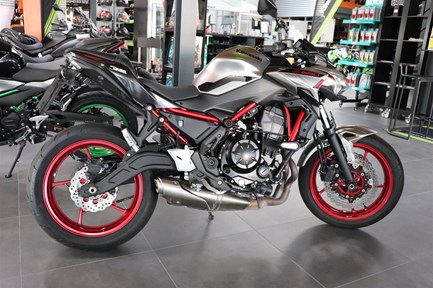 Kawasaki Z650