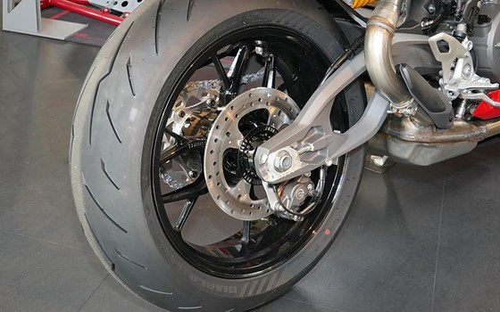 Neufahrzeug Ducati Panigale V2 S - Bild 3