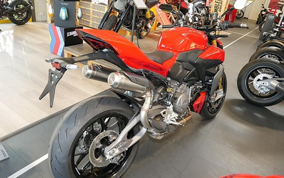 Neufahrzeug Ducati Streetfighter V2 S - Bild 2