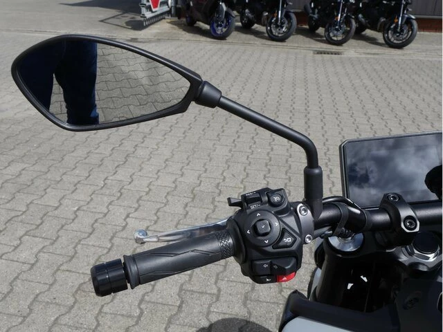 Angebot Yamaha MT-09 Bild 14: Angebot Yamaha MT-09