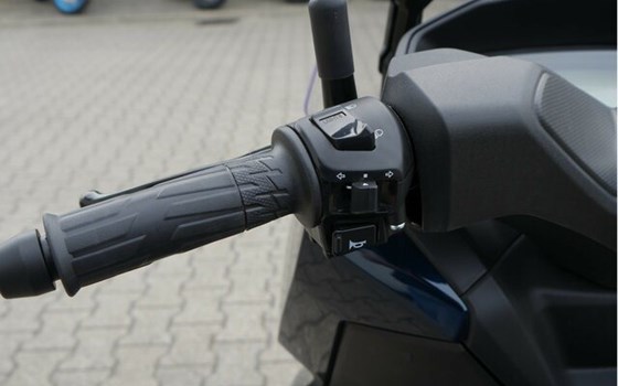 Neufahrzeug Kymco Sky Town 125i ABS - Bild 14