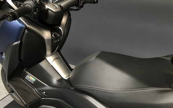 Gebrauchtmotorrad Yamaha XMAX 300 - Bild 6