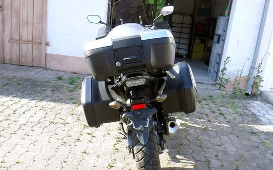 Gebrauchtmotorrad Honda Integra - Bild 3