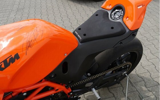 Gebrauchtmotorrad KTM RC 8C - Bild 12