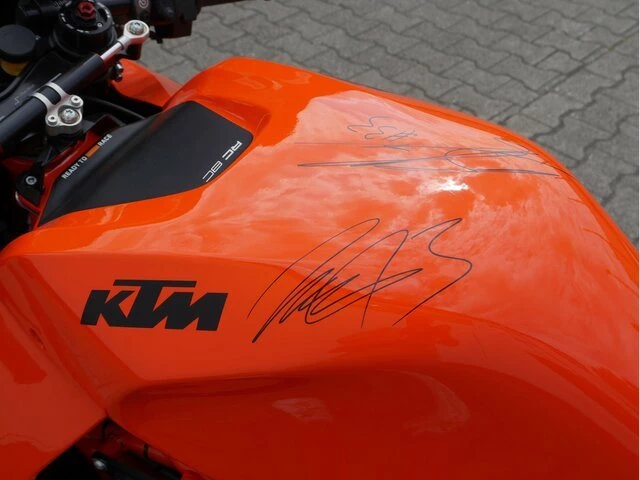 Angebot KTM RC 8C Bild 13: Angebot KTM RC 8C