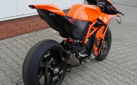 Gebrauchtmotorrad KTM RC 8C - Bild 20