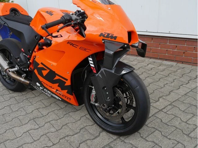 Angebot KTM RC 8C Bild 4: Angebot KTM RC 8C