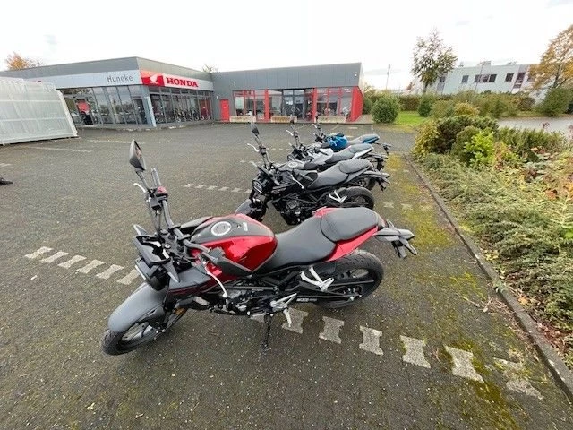 Offer Honda CB125R Bild 6: Offer Honda CB125R