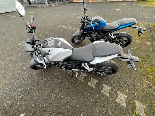 Offer Honda CB125R Bild 9: Offer Honda CB125R