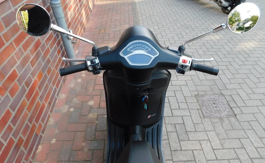 Angebot Vespa Primavera 125 Sport Bild 10: Angebot Vespa Primavera 125 Sport