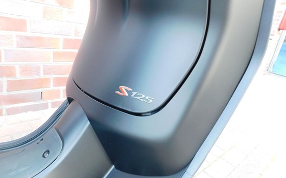 Gebrauchtmotorrad Vespa Primavera 125 Sport - Bild 16