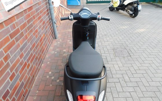 Gebrauchtmotorrad Vespa Primavera 125 Sport - Bild 9