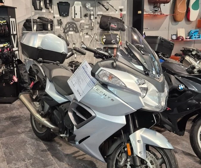 Angebot Triumph Trophy SE Bild 2: Angebot Triumph Trophy SE