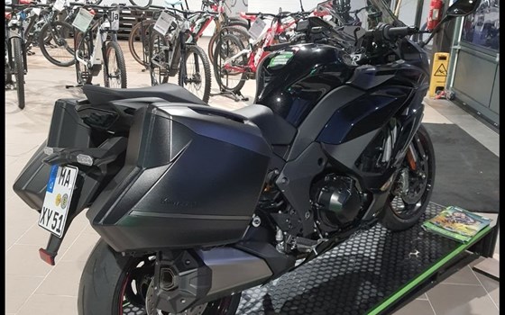 Gebrauchtmotorrad Kawasaki Ninja 1100SX SE - Bild 4