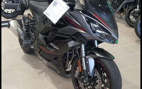 Gebrauchtmotorrad Kawasaki Ninja 1100SX SE - Bild 6