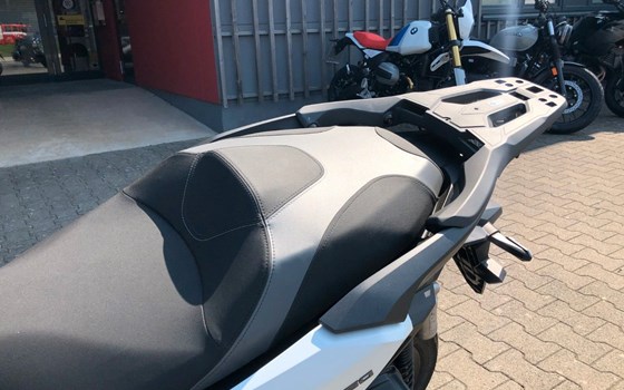 Gebrauchtmotorrad Honda ADV350 - Bild 6