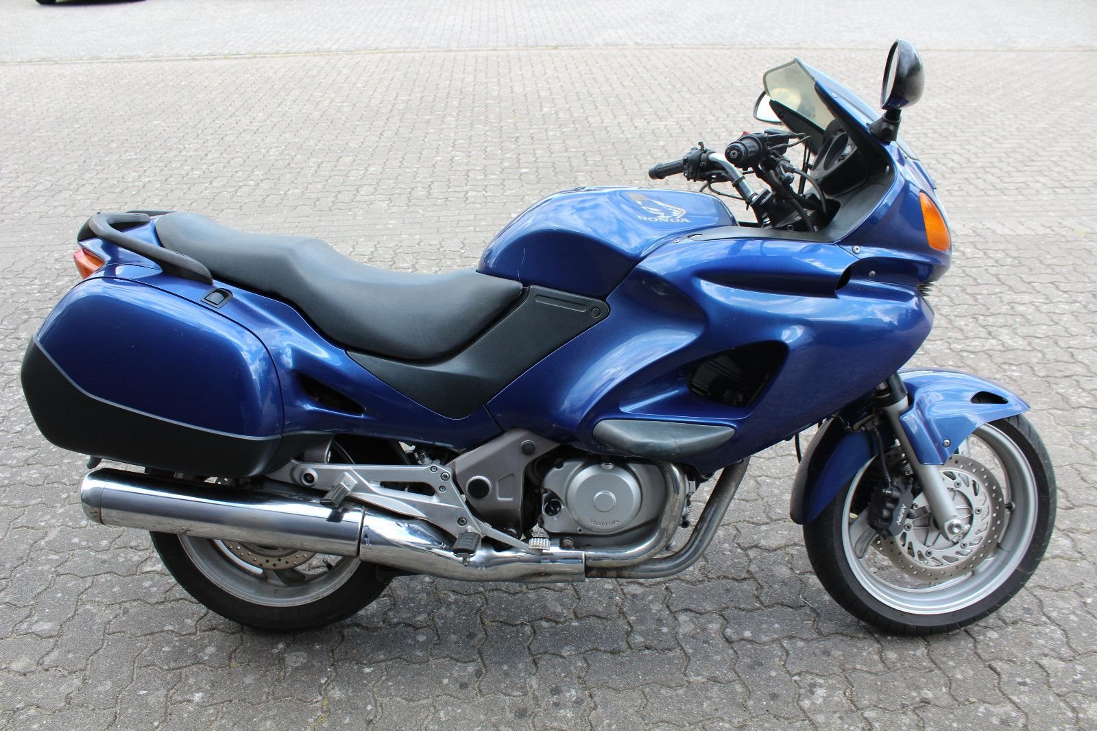 Honda NT 650V Deauville 