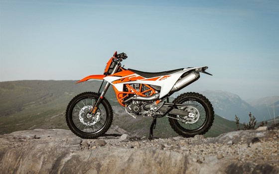 Neufahrzeug KTM 690 Enduro R - Bild 18